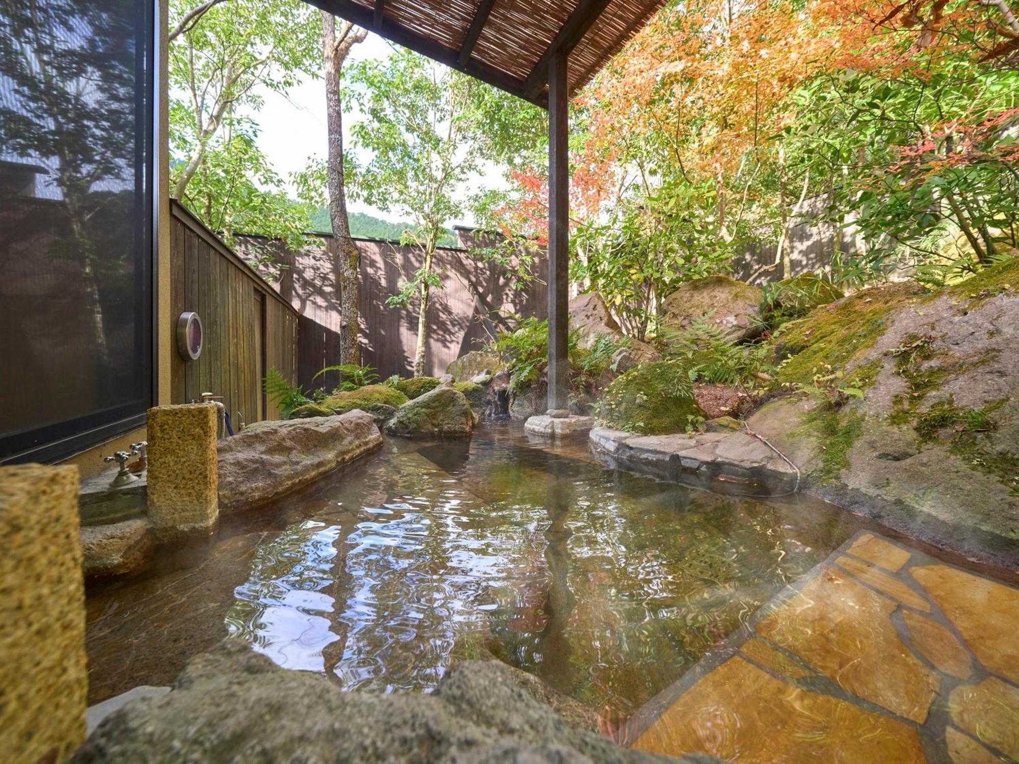 Hotel Yufuin Rakuyu Exterior foto